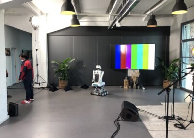 Show-Roboter im Video Studio