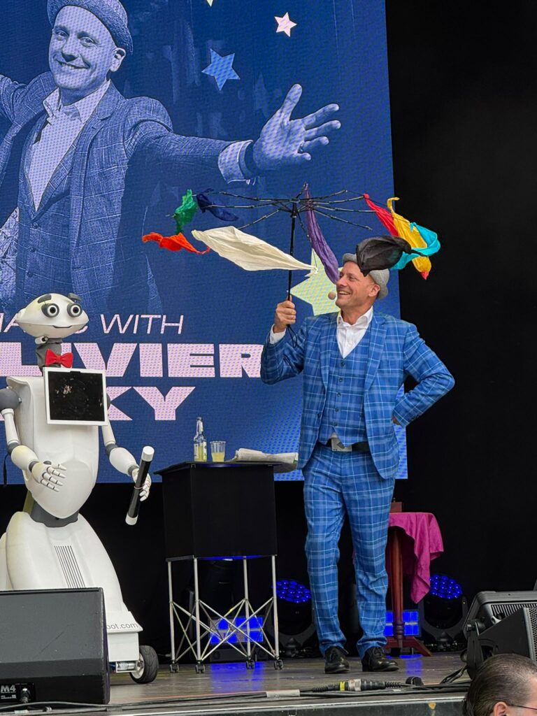 Magier Jean Olivier & Sparky mit Kinder-Zauber-Show für die ganze Familie